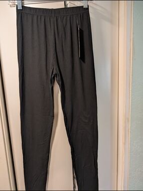 New Mix Super Soft Women's Leggings with Elastic Waist Sz S/M  NWT